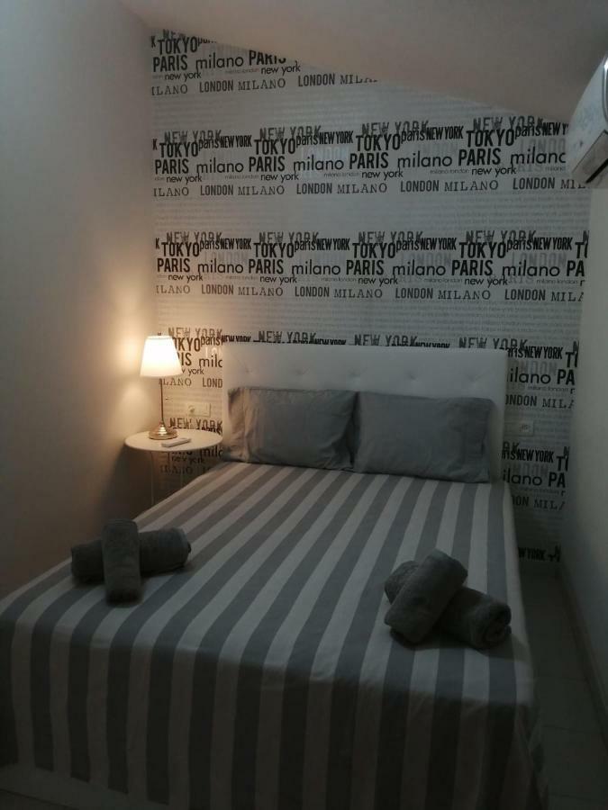 Alfalfa Suites Siviglia Esterno foto